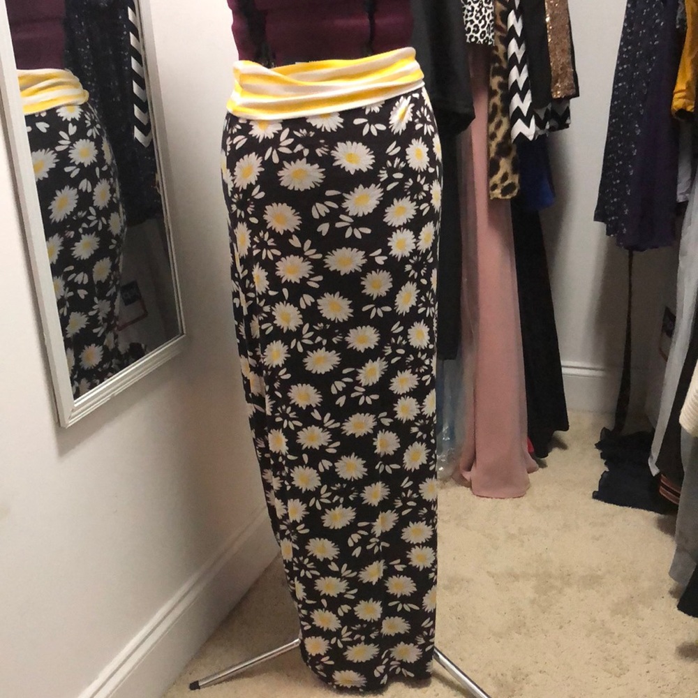 Maxi skirt